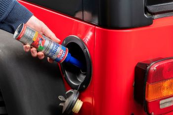 Присадка LIQUI MOLY для догляду за паливною системою Benzin-System-Pflege 0,3 л (4100420051081) Присадка LIQUI MOLY для догляду за паливною системою Benzin-System-Pflege 0,3 л (4100420051081) | Фото 2