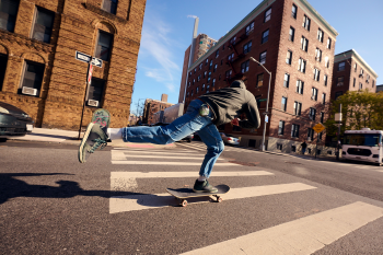 Портативна акустика JBL Clip 5 Squad (JBLCLIP5SQUAD) Портативна акустика JBL Clip 5 Squad (JBLCLIP5SQUAD) | Фото 2