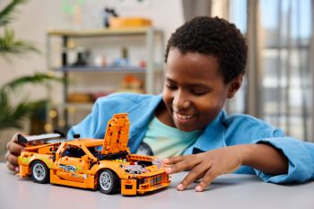 Купить конструктор Конструктор LEGO Technic Fast and Furious Toyota Supra MK4 (42204) | Фото 12