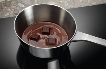 Варильна поверхня індукційна ELECTROLUX EIS67483 Варильна поверхня індукційна ELECTROLUX EIS67483 | Фото 5