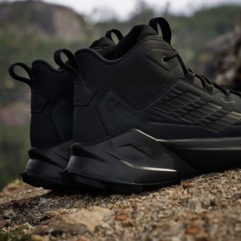 Черевики чоловічі ADIDAS Terrex Trailmaker 2 Mid Lea ID0888 41 1/3 (7.5 UK) чорні (4067892535009) Черевики чоловічі ADIDAS Terrex Trailmaker 2 Mid Lea ID0888 41 1/3 (7.5 UK) чорні (4067892535009) | Фото 3