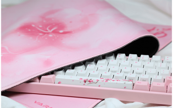 Ігрова поверхня Varmilo Sakura R2 Desk Mat XL (ZDB038-01) Ігрова поверхня Varmilo Sakura R2 Desk Mat XL (ZDB038-01) | Фото 3