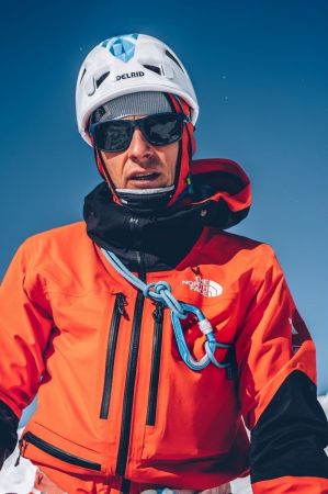 Карабін Edelrid Bulletproof Screw Icemint (738110003290) Карабін Edelrid Bulletproof Screw Icemint (738110003290) | Фото 6