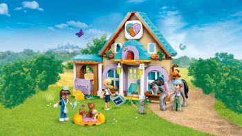 Конструктор LEGO Friends Ветеринарна клініка для коней і домашніх улюбленців (42651) | Фото 5