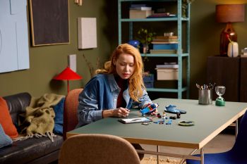 Конструктор LEGO Speed Champions Автомобіль для перегонів F1® Visa Cash RB VCARB 01 (77246) | Фото 3