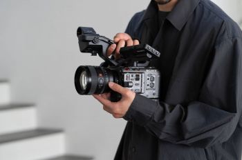 Об'єктив SONY FE 85 mm f/1.4 GM II (SEL85F14GM2B.SYX) | Фото 14