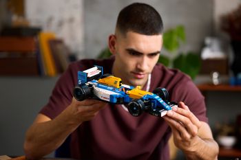 Конструктор LEGO Icons Williams Racing FW14B і Найджел Менселл (10353) | Фото 11
