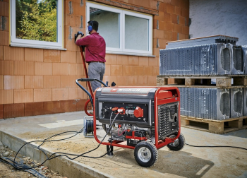 Генератор бензиновий трифазний Einhell TC-PG 65/E5, 230В/380В, 3.6кВт, макс. 6.51кВт (4152610) Купить генератор Генератор бензиновий трифазний Einhell TC-PG 65/E5, 230В/380В, 3.6кВт, макс. 6.51кВт (4152610) | Фото 6