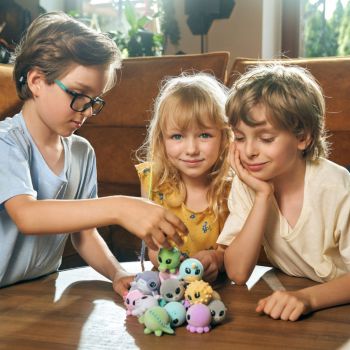 Колекційна фігурка Flockies S2 - Крокодиля Каміла (FLO0411) Колекційна фігурка Flockies S2 - Крокодиля Каміла (FLO0411) | Фото 6