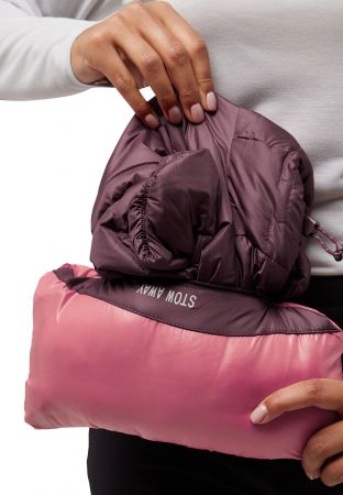 Пуховик жіночий Jack Wolfskin Passamani Down Hoody W Rds A61833_I0116 M сливовий (4064886584999) | Фото 9