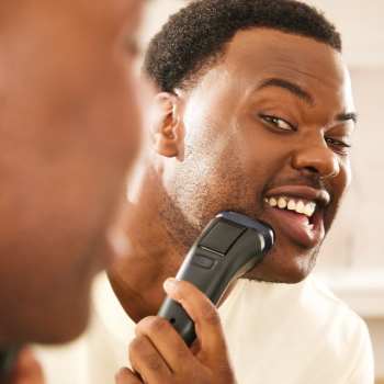 Купить электробритву Роторна електробритва REMINGTON R3002 | Фото 5