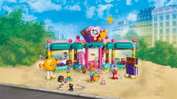 Конструктор LEGO Friends Цукерня Хартлейк-Сіті (42649) | Фото 4