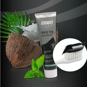 Зубна паста Aekyung 2080 Black Clean Charcoal Toothpaste с древесным углем 120 г (8801046328903) | Фото 2