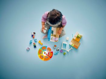 Конструктор LEGO DUPLO Уперше: візит до лікаря (10449) Купить конструктор Конструктор LEGO DUPLO Уперше: візит до лікаря (10449) | Фото 11