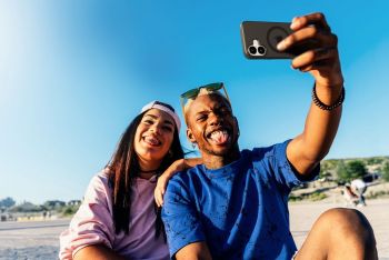 Чохол BELKIN для APPLE iPhone 17 Magnetic Protective Grip Black (MSA034HQBK) | Фото 5