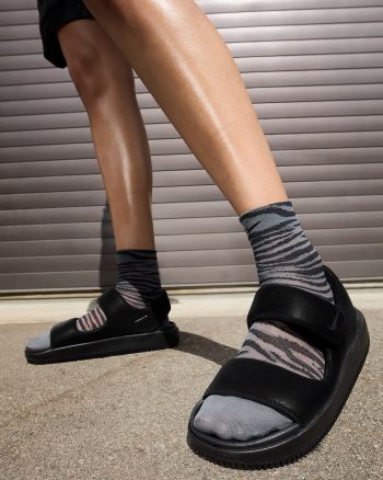 Сандалі жіночі Nike W Nike Calm Sandal FJ6043-001 38 (7 US) чорні | Фото 7