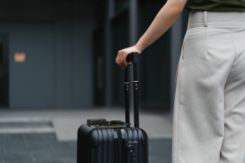 Мережевий зарядний пристрій BELKIN 25Вт USB-С PD, PowerBank 5000mAh Black (BPZ003BT1MBK-B6) | Фото 3