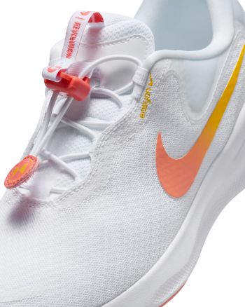 Кросівки жіночі Nike W Revolution 7 Easyon FN7999-100 36.5 (6 US) білі | Фото 6