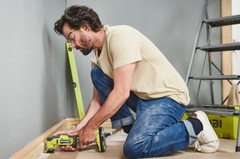 RYOBI ONE+ RMT18-0 (без АКБ і ЗП) (5133005346) Купить многофункциональный инструмент RYOBI ONE+ RMT18-0 (без АКБ і ЗП) (5133005346) | Фото 6