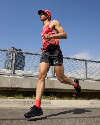 Кросівки чоловічі Nike Downshifter 13 FD6454-003 40 (7 US) чорні (196975657759) | Фото 9