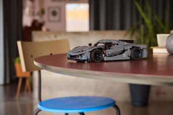 Конструктор LEGO Technic Koenigsegg Jesko Absolut — сірий гіперкар (42173) Купить конструктор Конструктор LEGO Technic Koenigsegg Jesko Absolut — сірий гіперкар (42173) | Фото 16