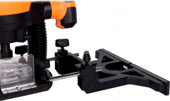 Фрезер TEKHMANN TR-12/2000 2000Вт (850982) Фрезер TEKHMANN TR-12/2000 2000Вт (850982) | Фото 7