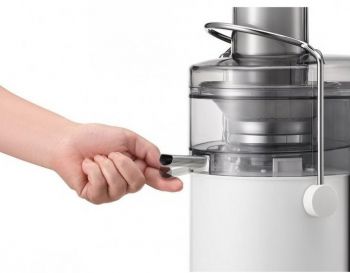 Соковитискач відцентрований PANASONIC MJ-CB100WTQ Купить соковыжималку Соковитискач відцентрований PANASONIC MJ-CB100WTQ | Фото 1