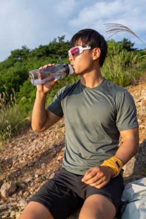 Футболка чоловіча Quechua MH100 8785189 S зелена (4757145_Quechua) | Фото 2