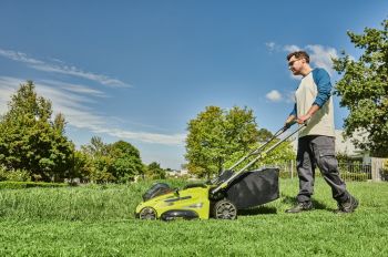 Купить триммер и газонокосилка Газонокосарка RYOBI RLM36X46H50PG з функцією Power-Assist (5133005484) | Фото 4