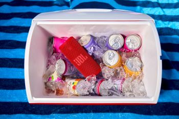 Портативна акустика JBL Grip Red (JBLGRIPRED) | Фото 9