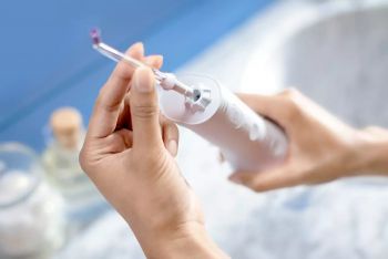 Іригатор PHILIPS Sonicare Cordless Power Flosser 3000 HX3826/31 Купить зубную электрощетку Іригатор PHILIPS Sonicare Cordless Power Flosser 3000 HX3826/31 | Фото 10