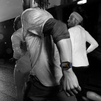 Годинник APPLE Watch Ultra 2 GPS + Cellular 49mm Natural Titanium Case with Blue Trail Loop - M/L (MX4L3UL/A) Годинник APPLE Watch Ultra 2 GPS + Cellular 49mm Natural Titanium Case with Blue Trail Loop - M/L (MX4L3UL/A) | Фото 8