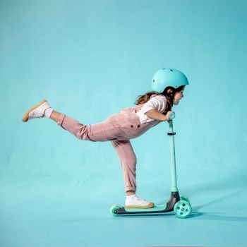 NEON YVolution YGlider KIWI Зеленый (Y101259) Купить средство передвижения NEON YVolution YGlider KIWI Зеленый (Y101259) | Фото 3