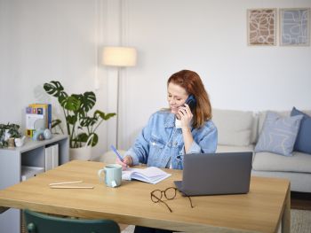 Портативний зарядний пристрій TRUST Magnetic WL 5000 mAh Black (24877) Портативний зарядний пристрій TRUST Magnetic WL 5000 mAh Black (24877) | Фото 6