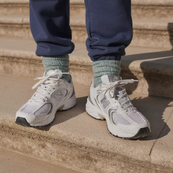 Кросівки жіночі New Balance 530 MR530EMA 39.5 (6,5 US) біло-сірі | Фото 2