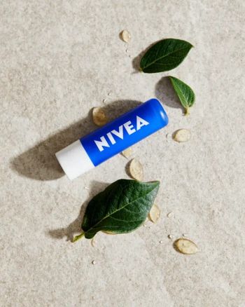 Бальзам для губ NIVEA lip care Original 4,8 г (4006000002057) | Фото 5