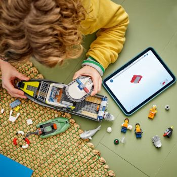 Купить конструктор Конструктор LEGO City Переслідування на поліцейському катері (60456) | Фото 4